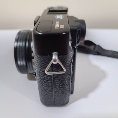 FUJIFILM X10 (please read description)