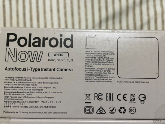 Polaroid Now - COMPLETE PACKAGE - i-Type, 600 Film - Instant Camera