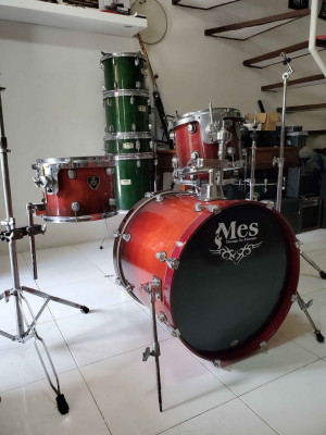 MES DRUMSET design IN EUROPE maple