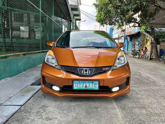 2012 Honda jazz