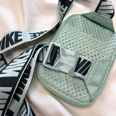 Hip pack Nike Advance Pistachio Frost Sling Bag