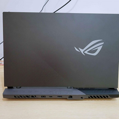 Gaming Laptop ROG Strix G15 RTX 3060 RYZEN 7 16GB RAM