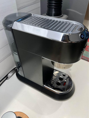 DeLonghi Dedica Espresso Black