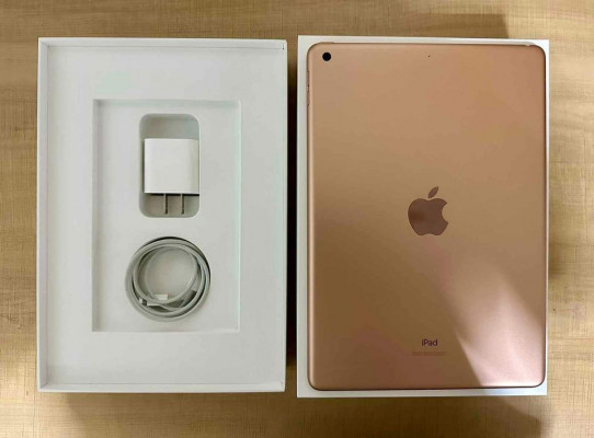 For sale iPad (8th Generation) Wi-Fi only