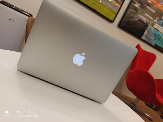 MacBook air 13inch