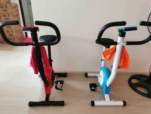 Stationary Bike/Fitness Exercise Bike