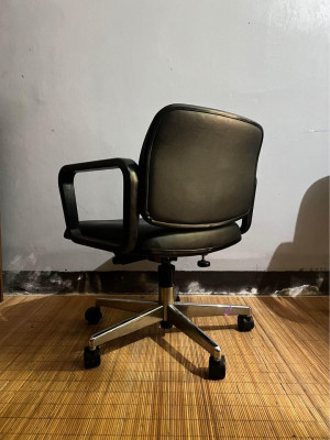 Kokuyo Vintage Desk Chair