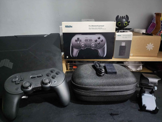 8BitDo Pro 2 Controller