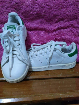 ADIDAS STANSMITH!!