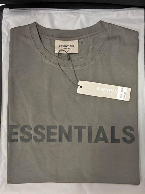 ESSENTIALS FEAR OF GOD