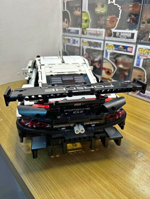 Lego 42096 Porsche 911 RSR