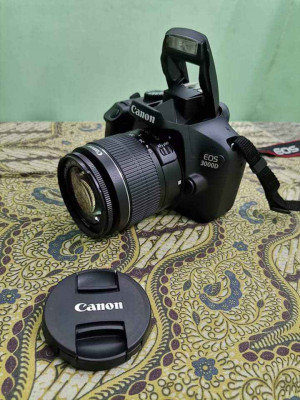 Canon EOS 3000D