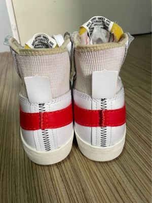 Authentic Nike Mens Blazer Mid 77 Jumbo