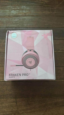Razer Kraken Pro V2 Quartz Pink