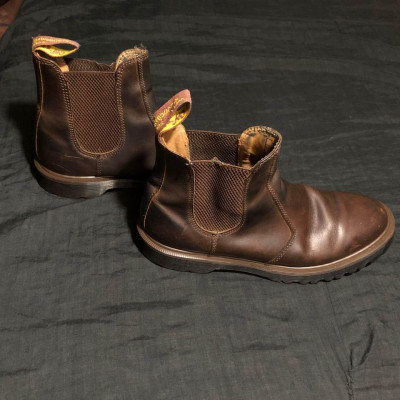 DR MARTENS CHELSEA 2976 CRAZY HORSE