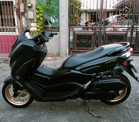 For sale Nmax v2 abs keyless 2020 model black gold registered