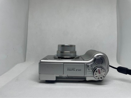Fujifilm Finepix E500 4.1 Mp