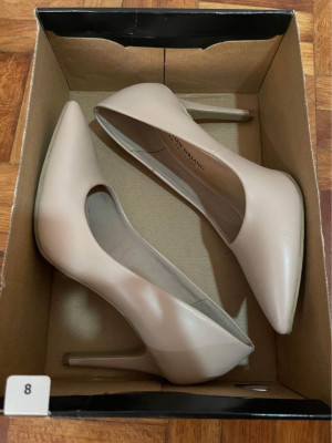 Rush Sale!!! Christian Siriano Nude Heels