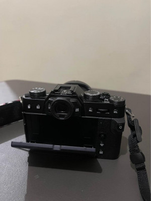 FUJIFILM X-T30