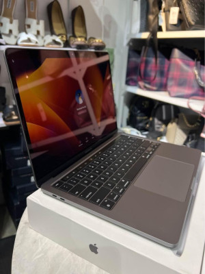 Macbook Pro M2 512gb 100% Battery Health