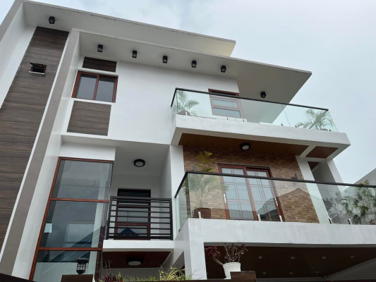 House and lot for sale