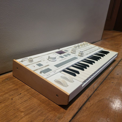 microKORG S Synthesizer