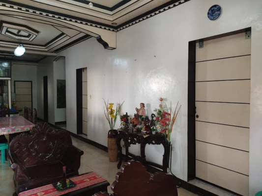 FOR SALE HOUSE AND LOT