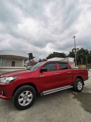 2017 Toyota hilux e