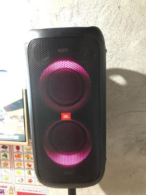 JBL PARTYBOX100