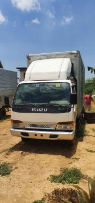 2016 Isuzu elf wide 4hj1 closevan 6stud