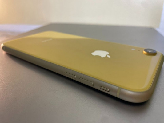 IPhone XR 128GB (Yellow)