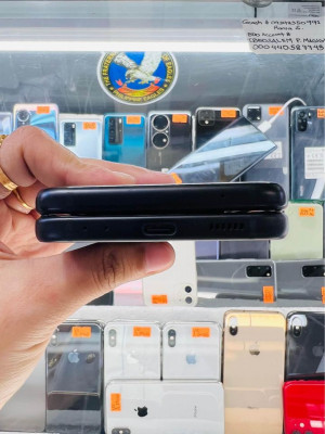samsung zflip 3 5G 8/256GB KOREAN VARIANT