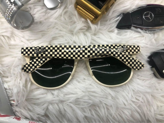 Ray-Ban Wayferer checkered Sunglass