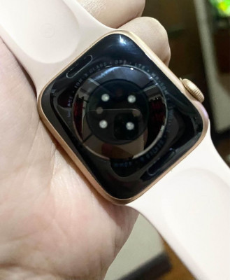 Apple Watch Series 6