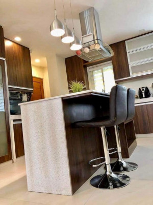 HOUSE AND LOT FOR SALE!!!