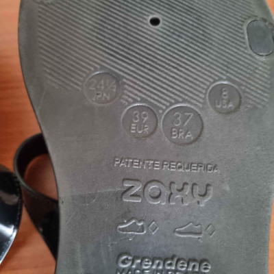 PRELOVED ORIGINAL ZAXY ESPORTIVA SLIP-ONS