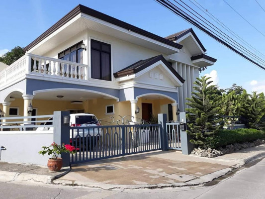 Elegant Fully Furnished House and lot for Sale