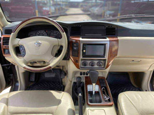 2012 Nissan patrol super safari 4xpro