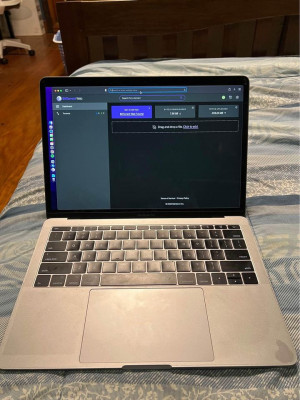 Macbook Pro 13 2017 8/128