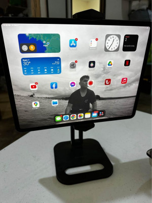 iPad Pro 12.9” Wifi + LTE 64gb