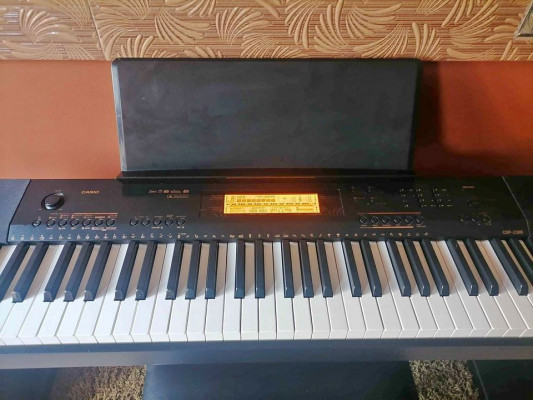 selling my casio cdp 230r with keyboard bench slight nego