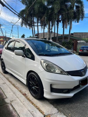 2012 Honda jazz