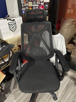 1.5k two office chairs