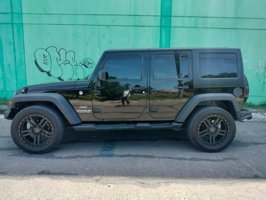 2017 JEEP WRANGLER UNLIMITED Automatic Trans