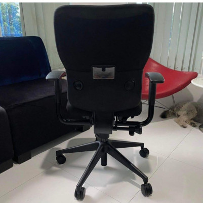 STEELCASE lets B ergonomic Chair