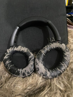 Sony Wh-1000XM3 (Noise Cancelling Headphones