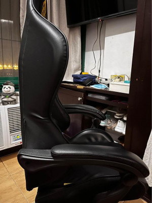 Bathala Gaming chair