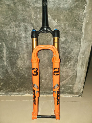 Fox 32 stepcast factory 2022 29er