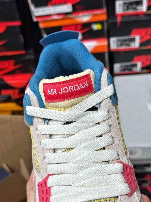 AJ 4 Guava Ice (BNEW)