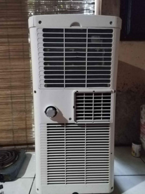 Everest portable aircon 1hp